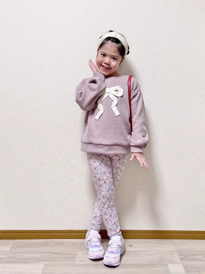 ANY MIKA コーディネート画像