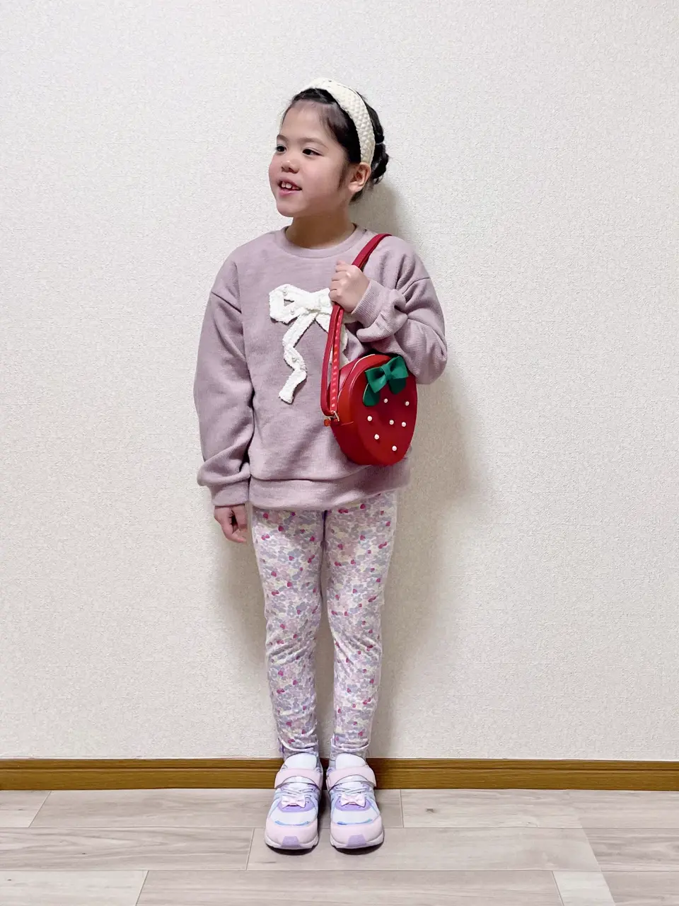 ANY MIKA コーディネート画像