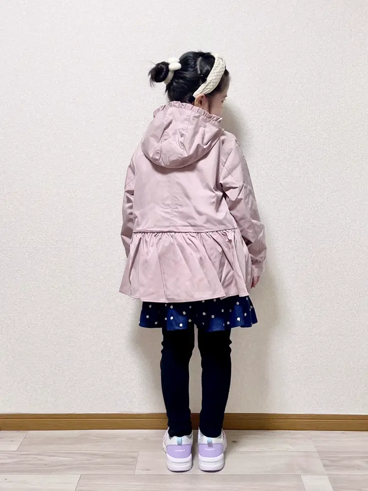 ANY MIKA コーディネート画像