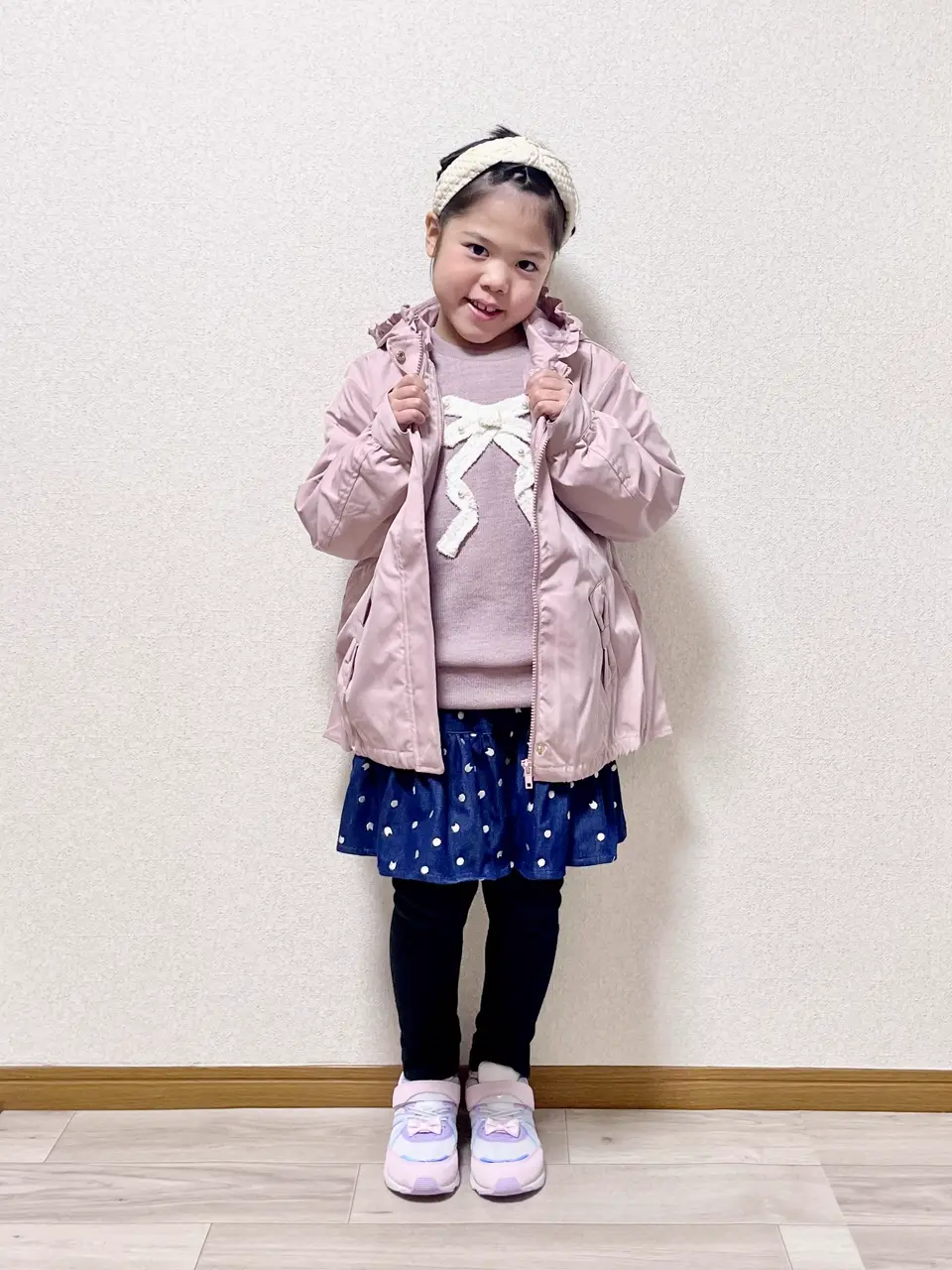 ANY MIKA コーディネート画像