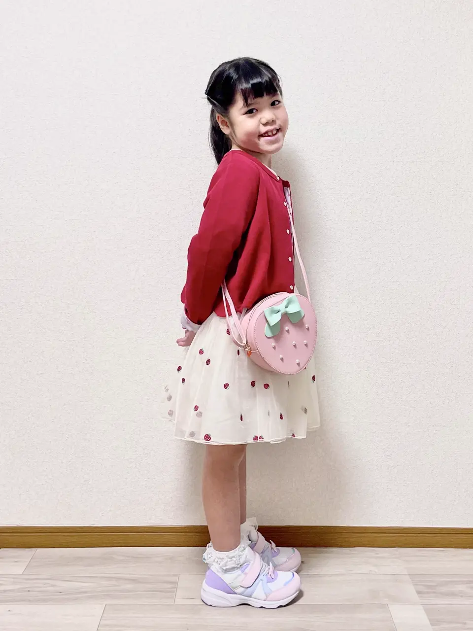 ANY MIKA コーディネート画像