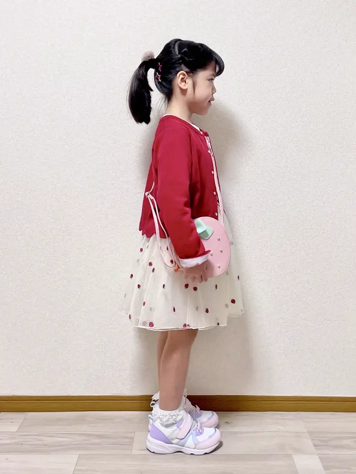 ANY MIKA コーディネート画像