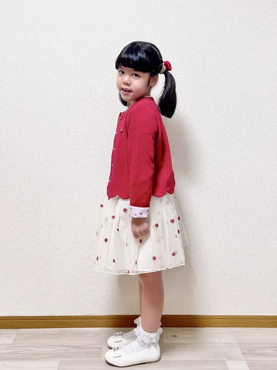 ANY MIKA コーディネート画像