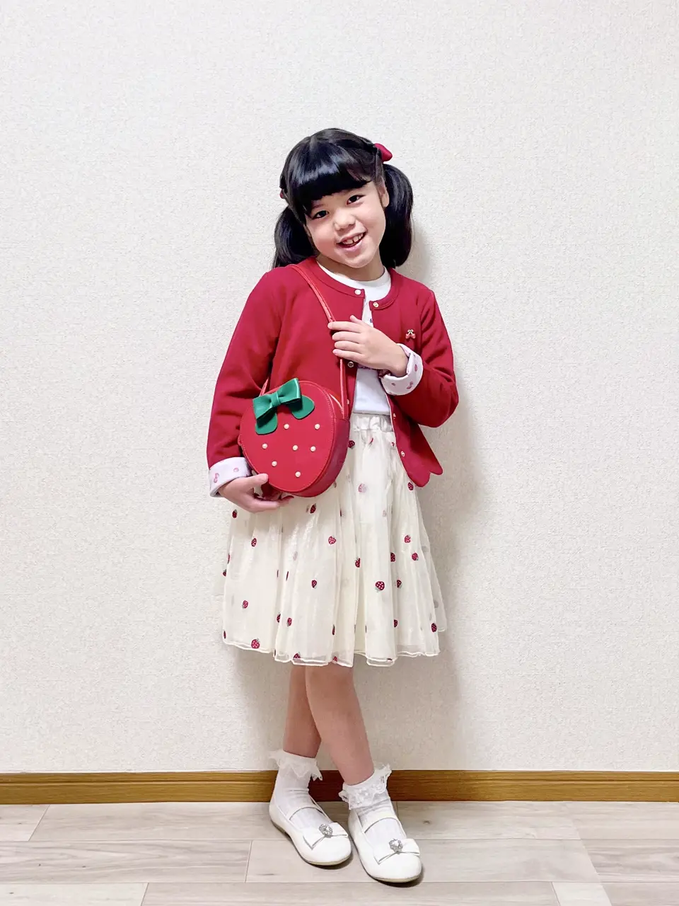 ANY MIKA コーディネート画像