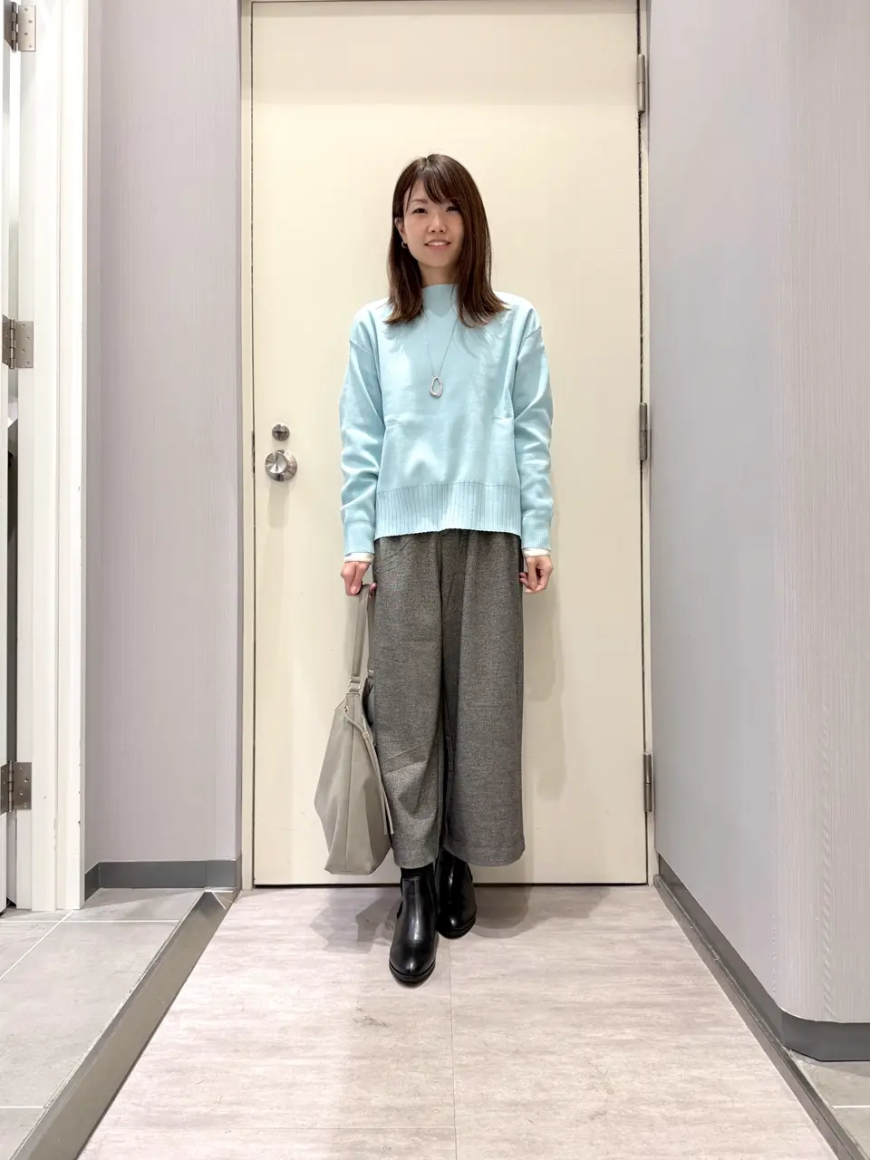 ANY 金井 コーディネート画像