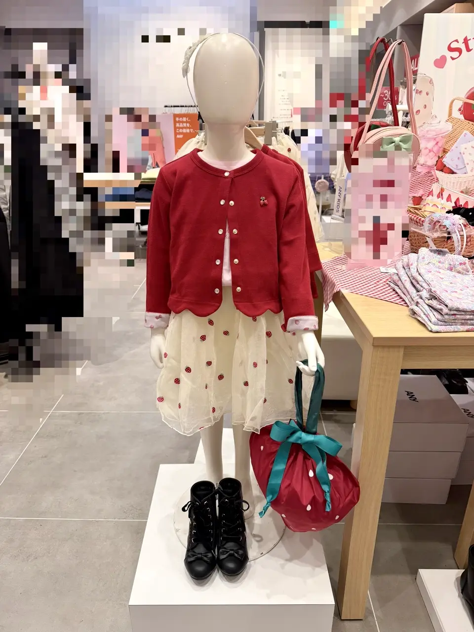 ANY 金井 コーディネート画像