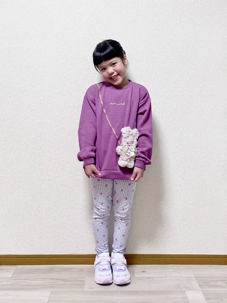  MIKA コーディネート画像