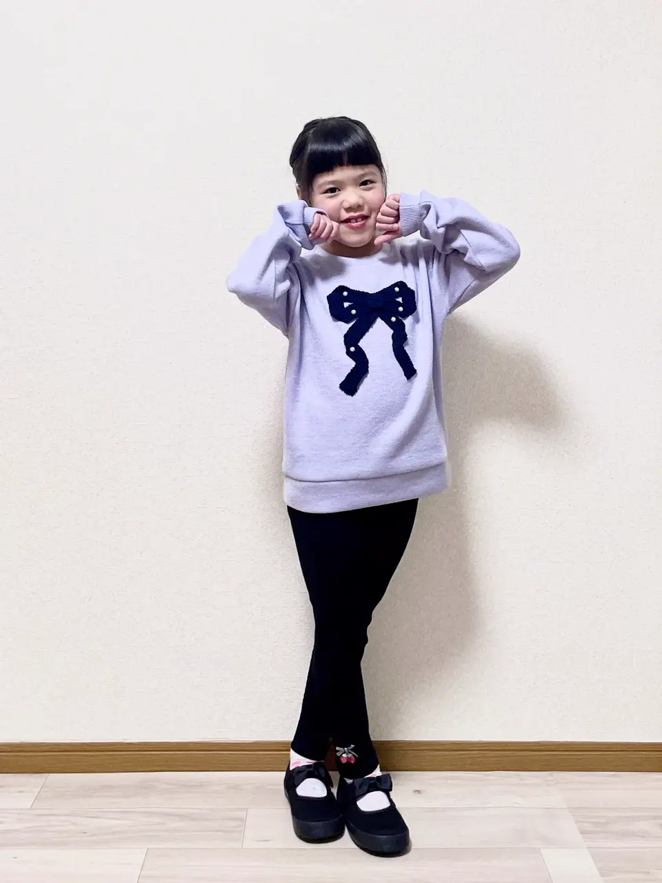  MIKA コーディネート画像