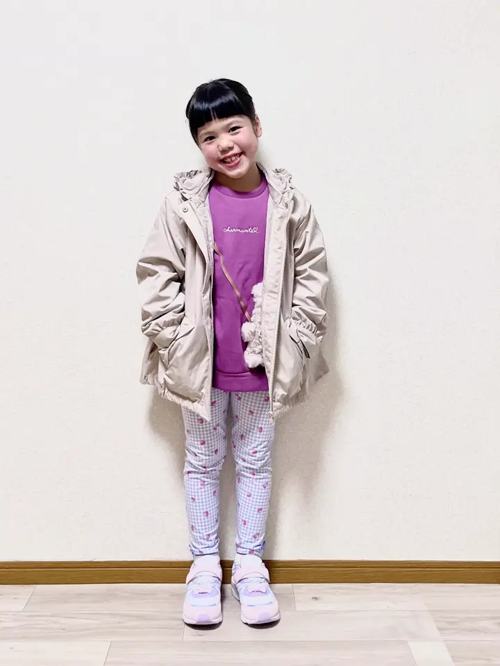 ANY MIKA コーディネート画像