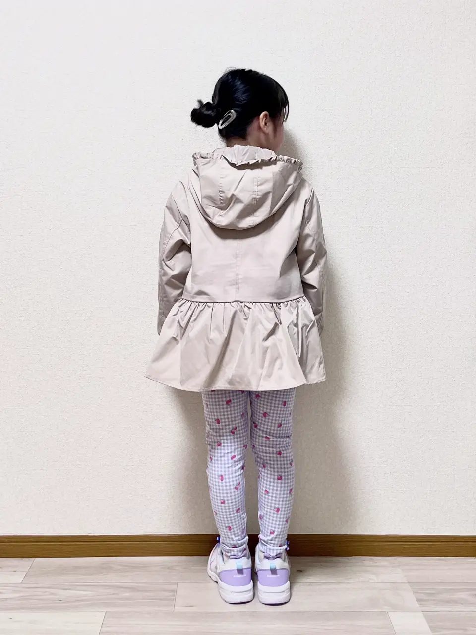 ANY MIKA コーディネート画像