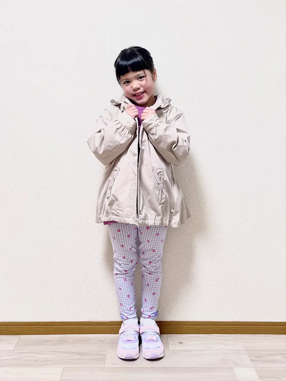 ANY MIKA コーディネート画像