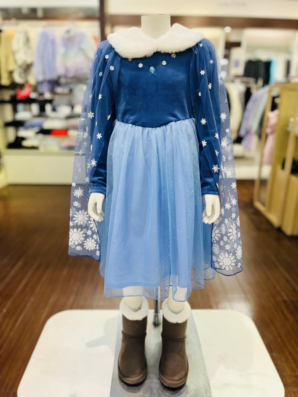 ANY スタッフ コーディネート画像