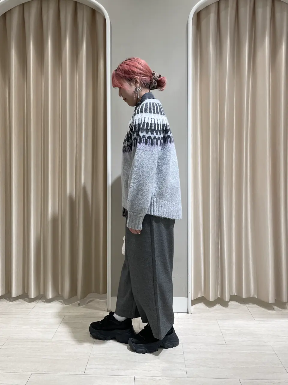 ANY 柄澤 コーディネート画像