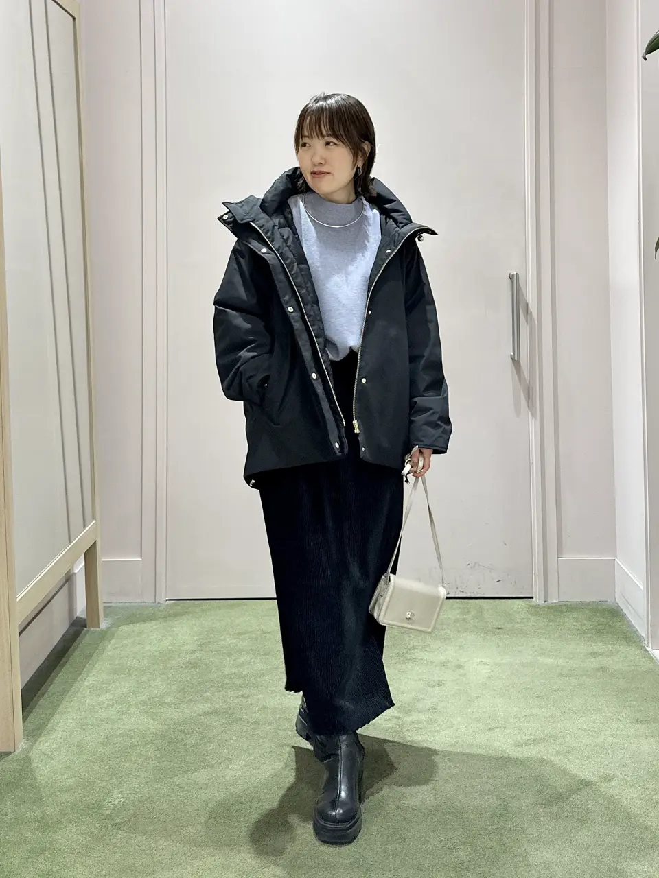 ANY フジコ コーディネート画像