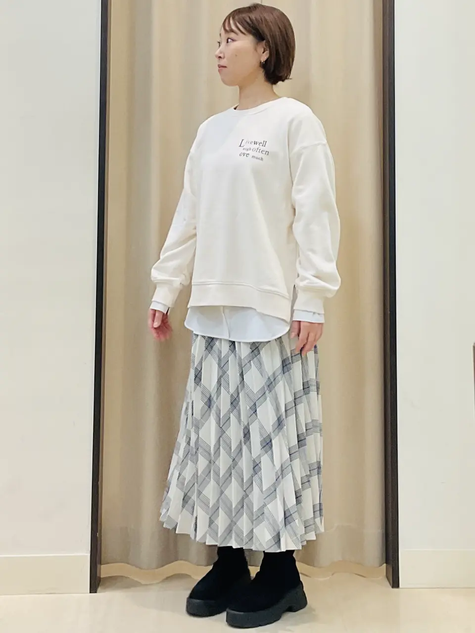 ANY 伊藤 コーディネート画像