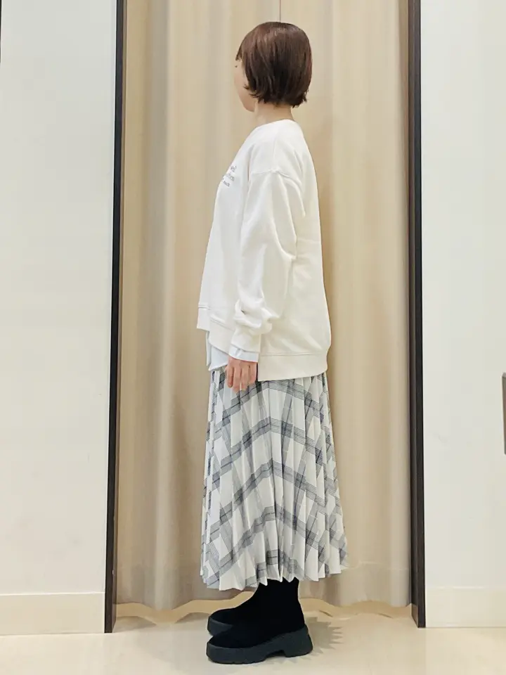 ANY 伊藤 コーディネート画像