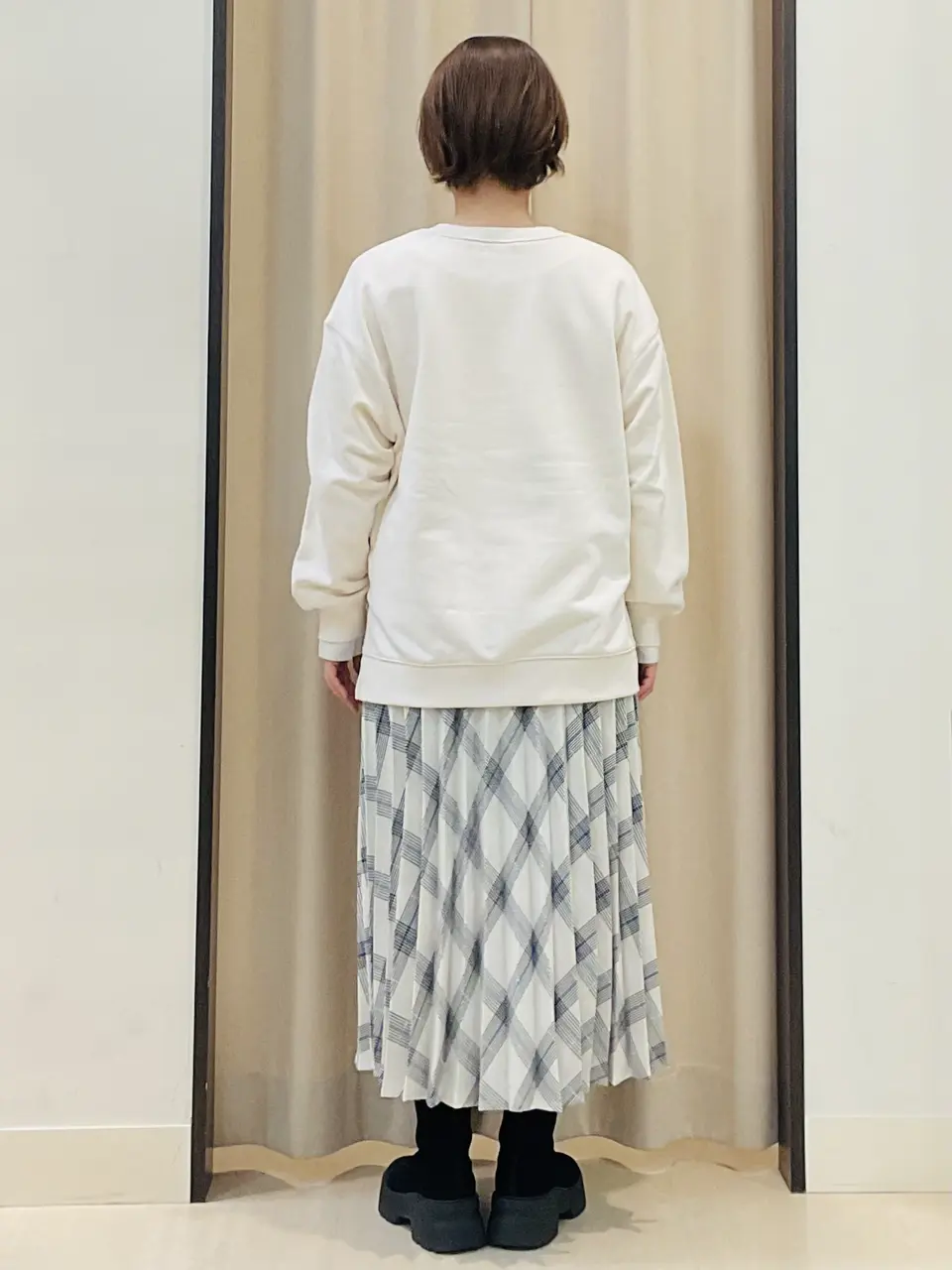 ANY 伊藤 コーディネート画像