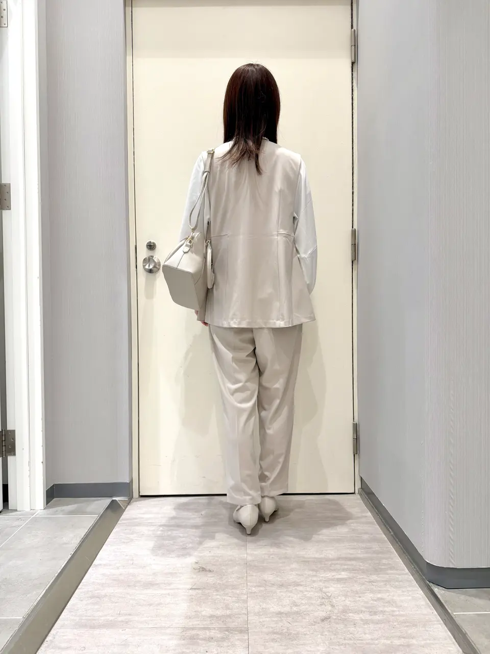 ANY 金井 コーディネート画像