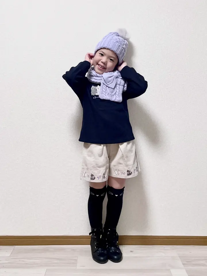 ANY MIKA コーディネート画像