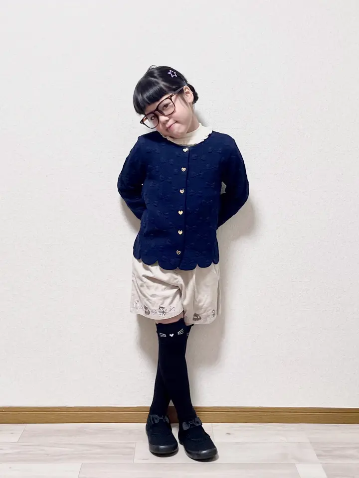 ANY MIKA コーディネート画像