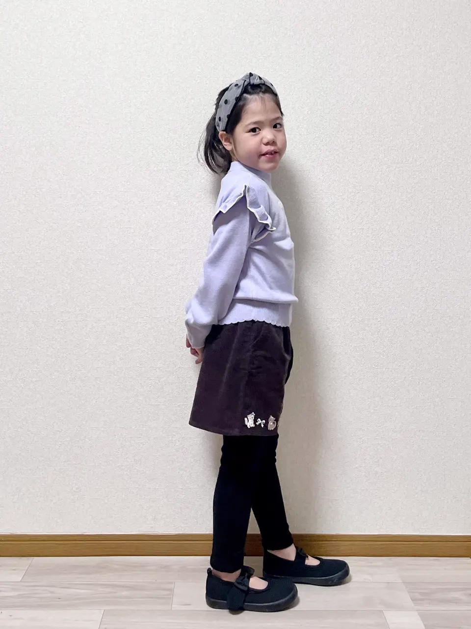 ANY MIKA コーディネート画像