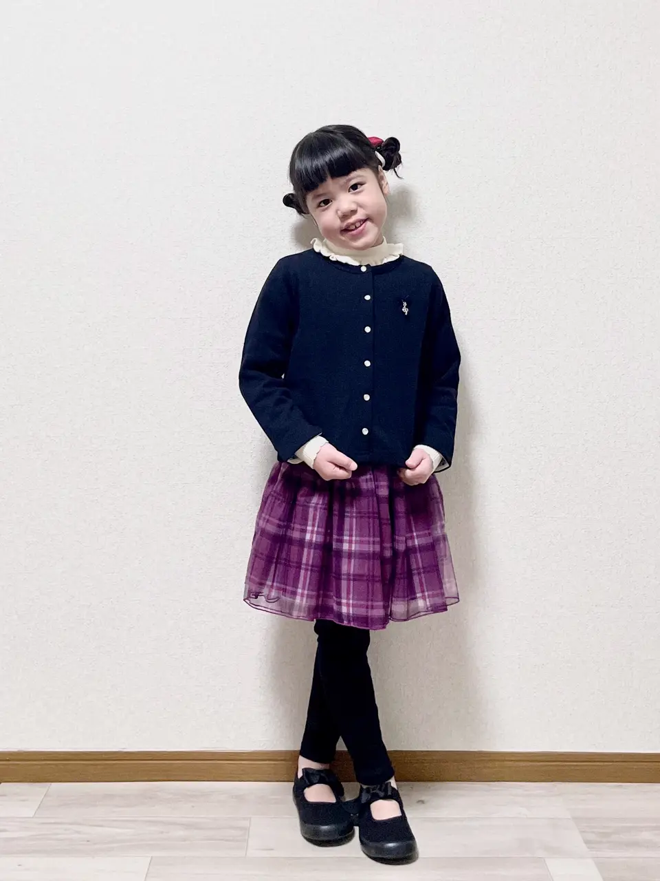 ANY MIKA コーディネート画像