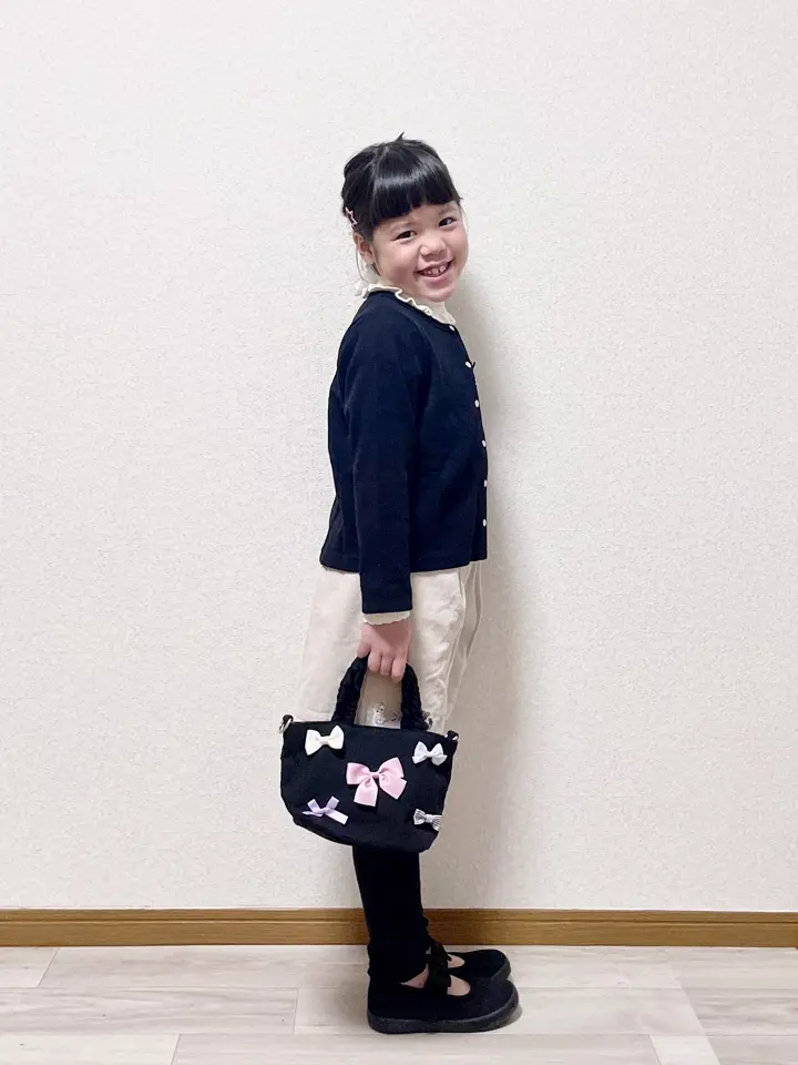 ANY MIKA コーディネート画像