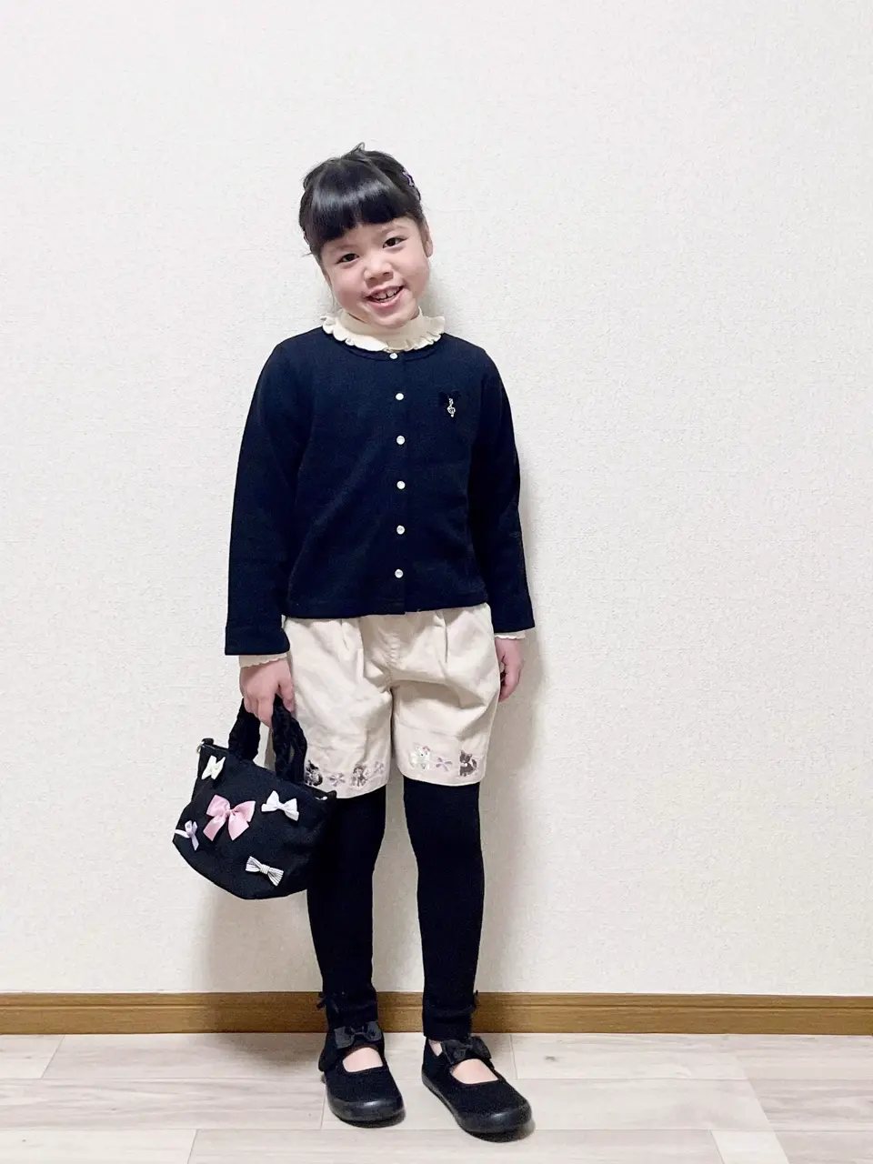 ANY MIKA コーディネート画像