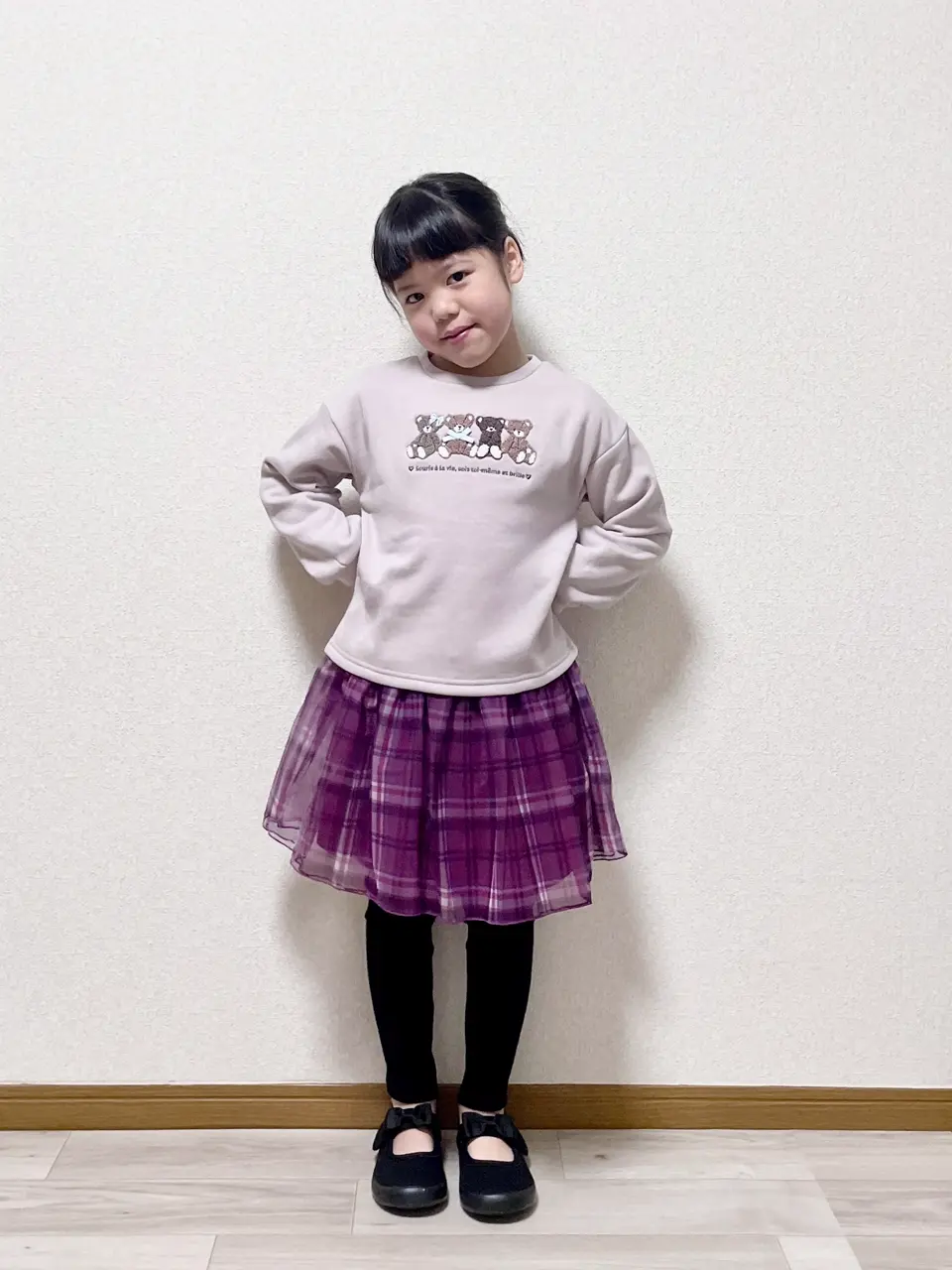  MIKA コーディネート画像