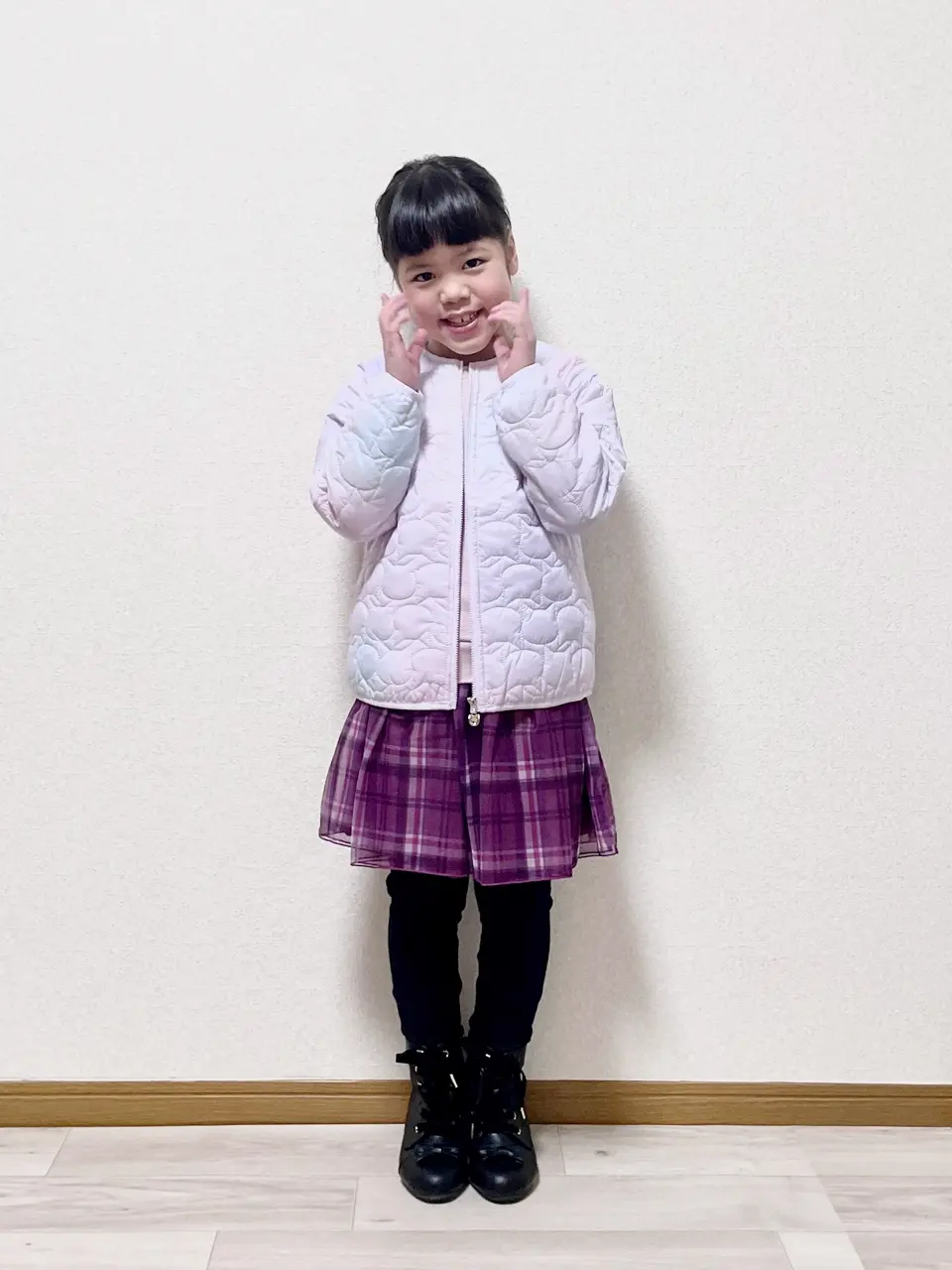 ANY MIKA コーディネート画像