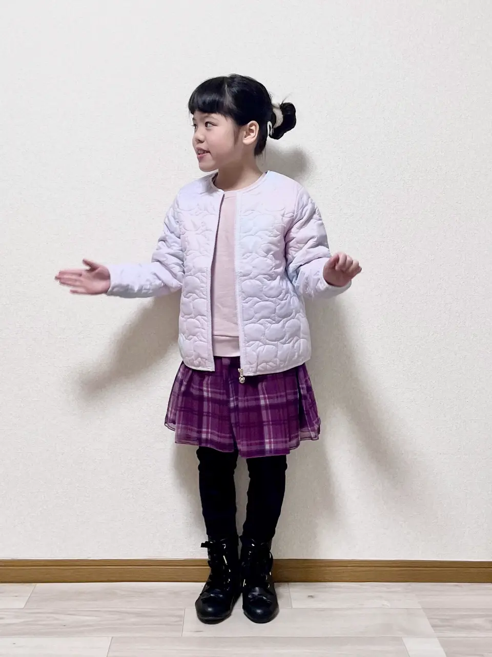 ANY MIKA コーディネート画像