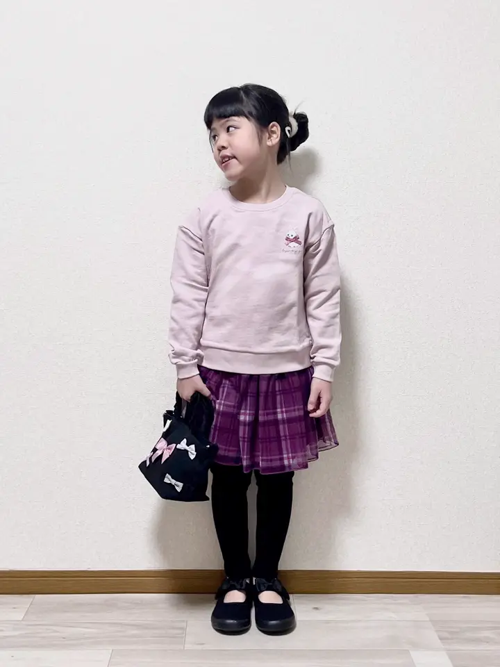 ANY MIKA コーディネート画像