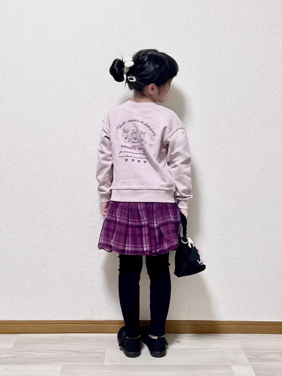 ANY MIKA コーディネート画像