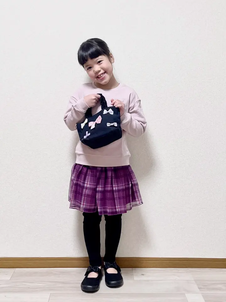 ANY MIKA コーディネート画像