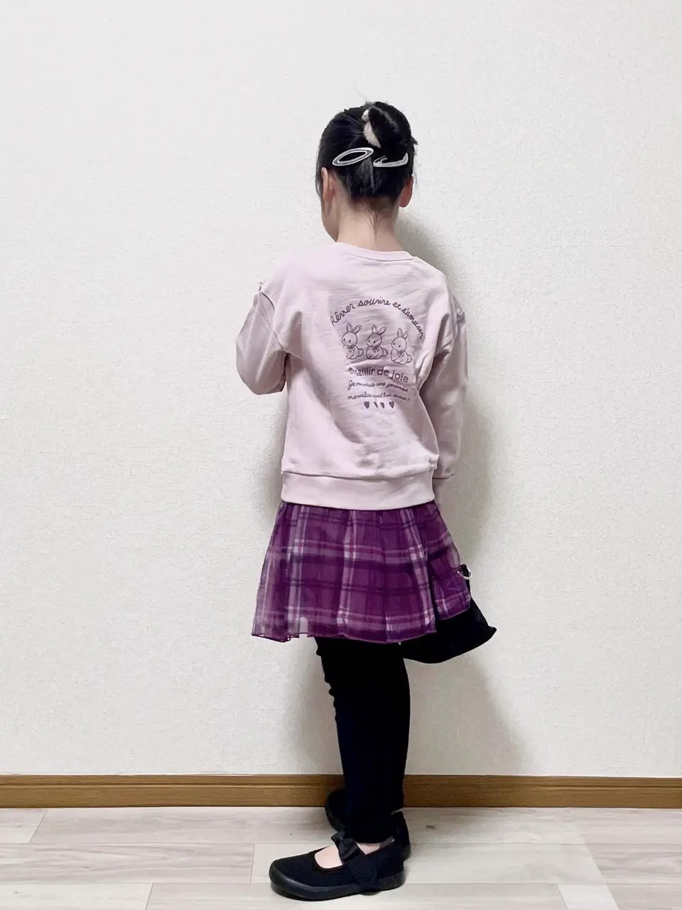 ANY MIKA コーディネート画像