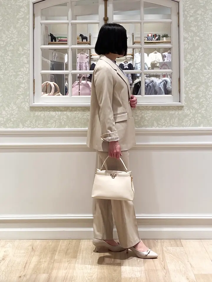 ANY SIS MIKA コーディネート画像