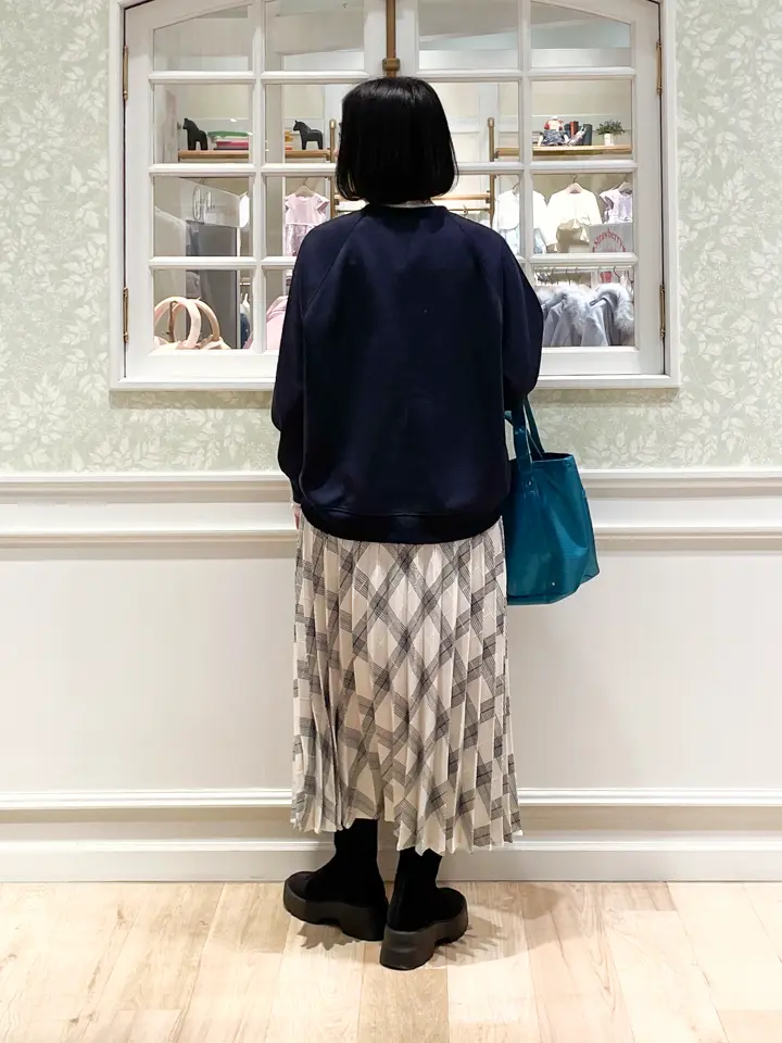 ANY MIKA コーディネート画像