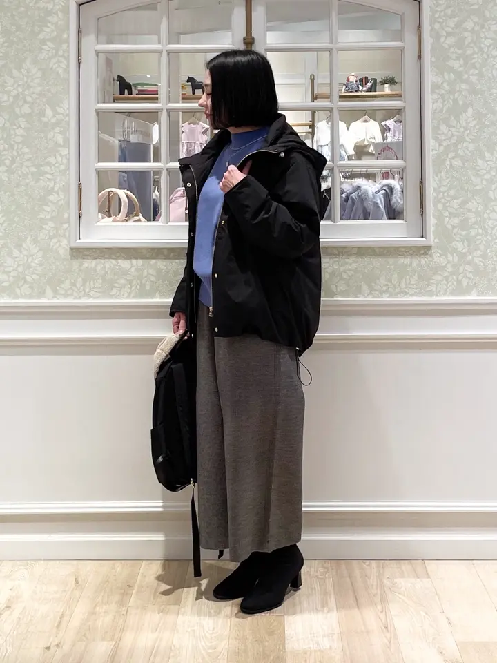 ANY MIKA コーディネート画像