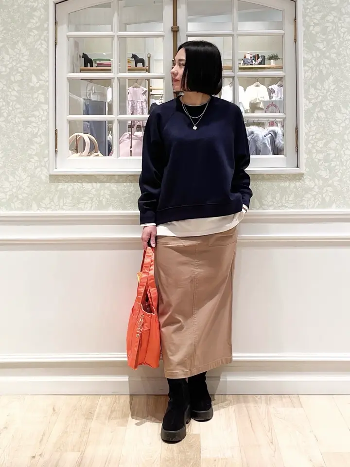 ANY MIKA コーディネート画像