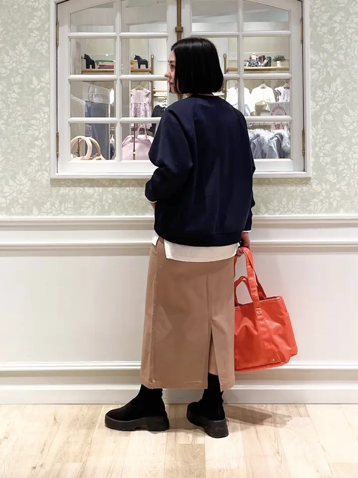 ANY MIKA コーディネート画像