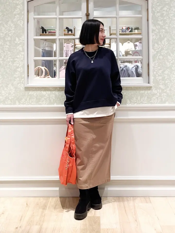 ANY MIKA コーディネート画像