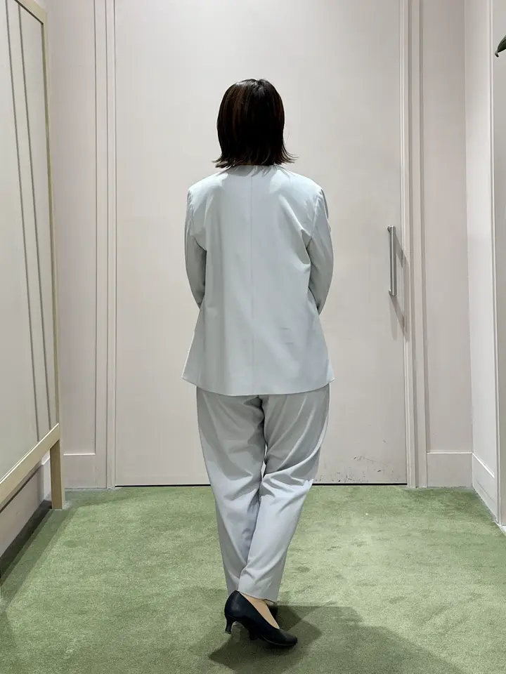 ANY フジコ コーディネート画像