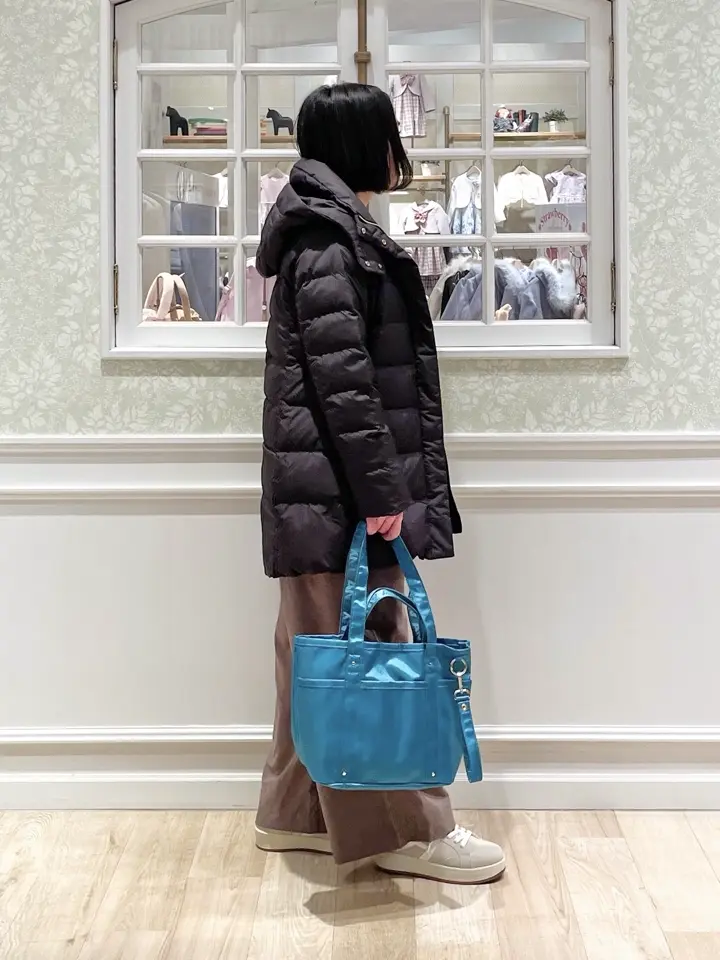 ANY MIKA コーディネート画像