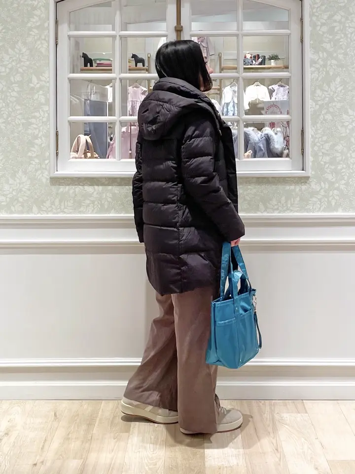 ANY MIKA コーディネート画像