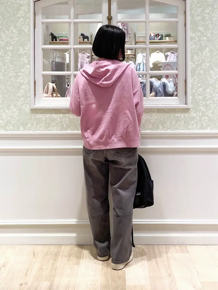 ANY MIKA コーディネート画像