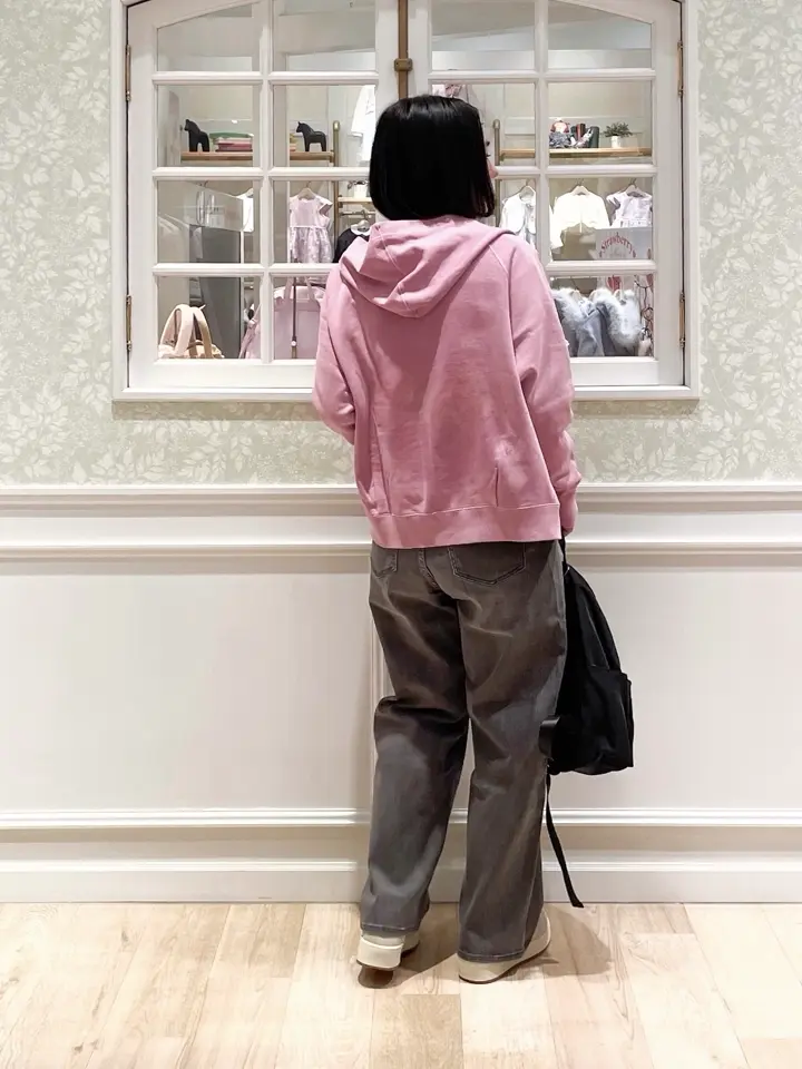 ANY MIKA コーディネート画像