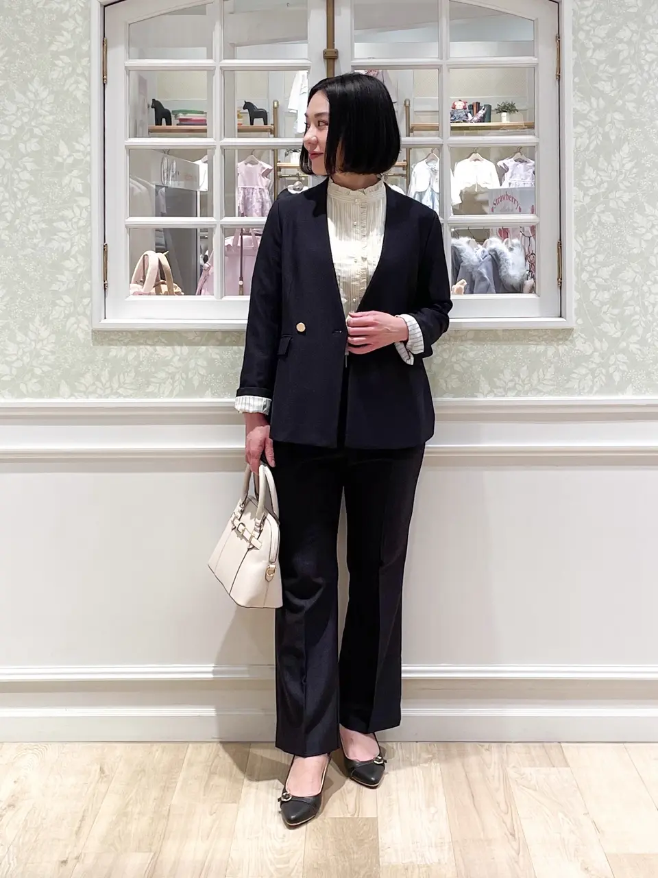 ANY SIS MIKA コーディネート画像