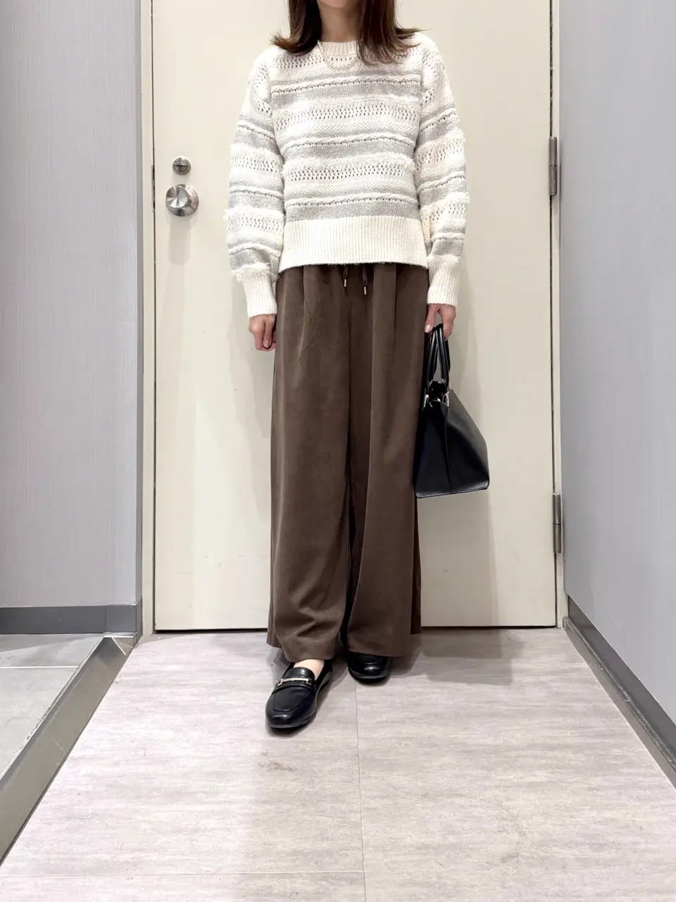 ANY 金井 コーディネート画像