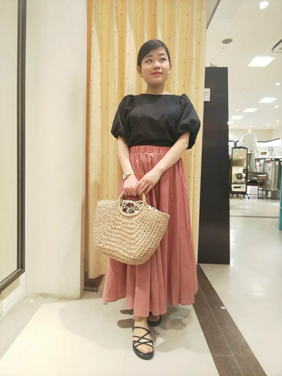  林 コーディネート画像