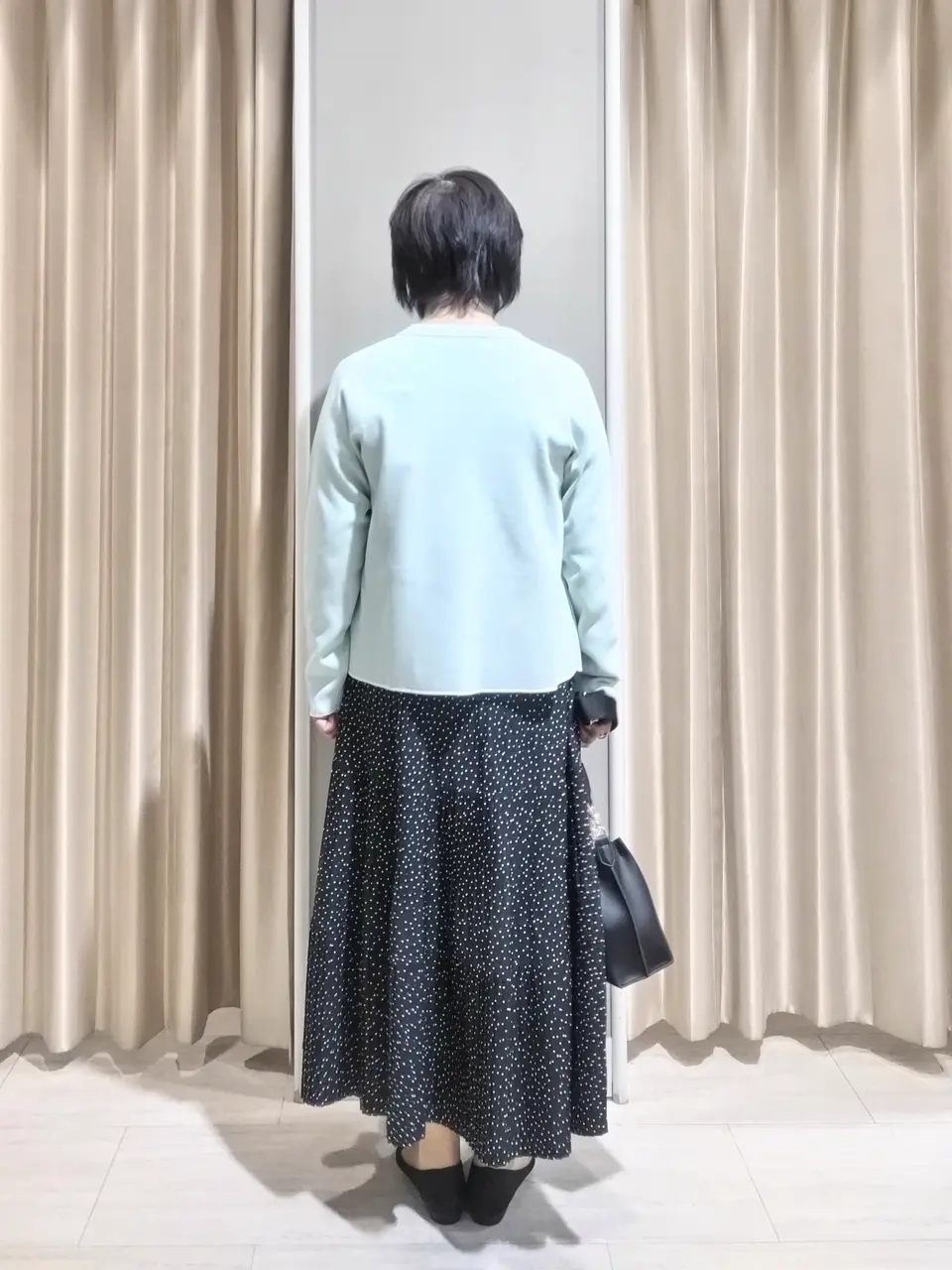 ANY SIS 岡本 コーディネート画像